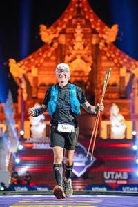 BIB: 4402
                            <button type="button" onclick="openModal(22348337)" class="btn btn-primary btn-sm float-right btn-popup" data-toggle="modal" data-target=".modal-high-quality">
                        <i class="fas fa-shopping-cart"></i> Add to Cart
                    </button>
                                            <button type="button" onclick="isThisMe(22348337, true)" class="btn btn-success btn-sm float-right btn-popup btn-isme hidden" data-toggle="tooltip" data-placement="bottom" title="นี่คือรูปของคุณใช่ไหม คลิกที่นี่เพื่อเอาเข้าอัลบั้ม">
                        <i class="fas fa-plus"></i> Add to album
                    </button>
                    <button type="button" onclick="isThisMe(22348337, false)" class="btn btn-warning btn-sm float-right btn-popup btn-isnotme hidden">
                        <i class="fas fa-ban"></i> Remove from album
                    </button>